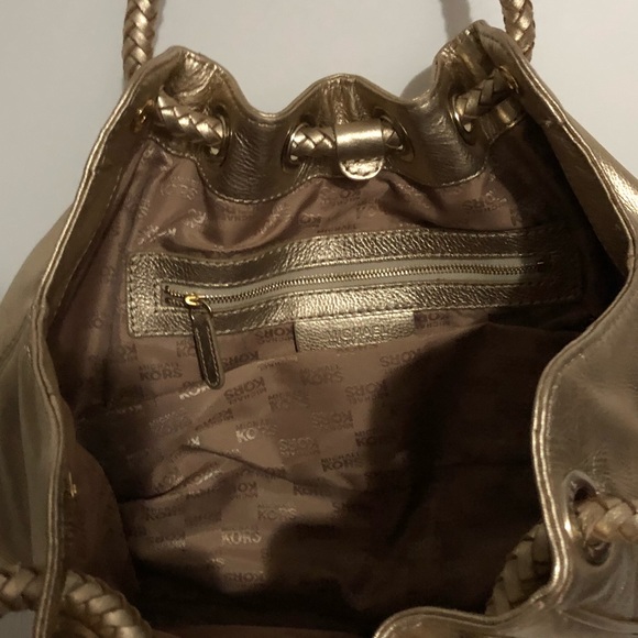 Handbag - Picture 2 of 2